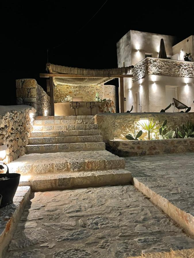 Tserova Rocks Dhrosopiyi Exterior photo